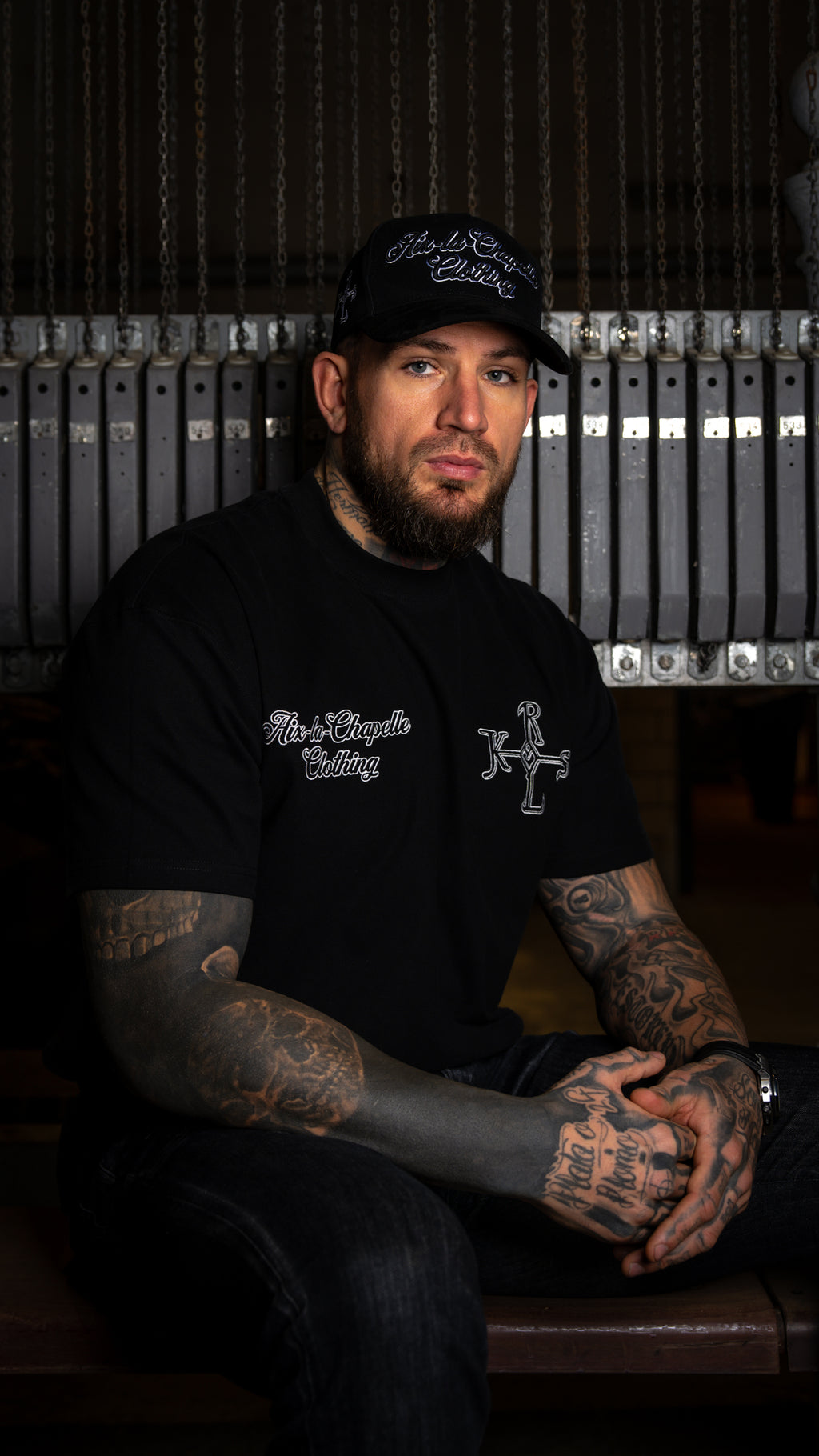 T-Shirt "Karlsmonogramm" gestickt